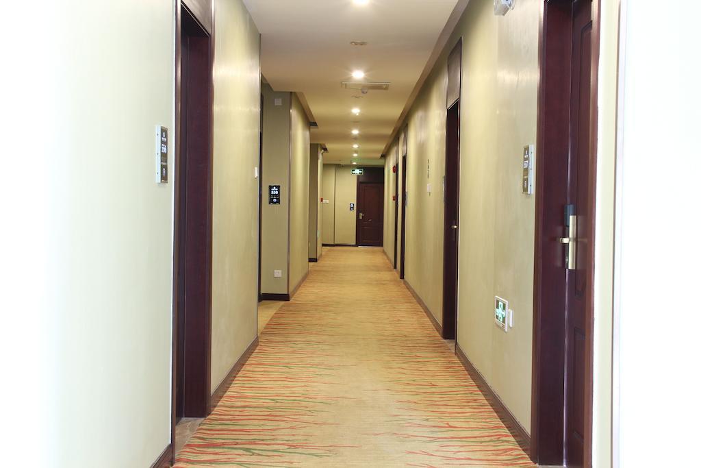 Zhuhai Platinum Holiday Hotel מראה חיצוני תמונה